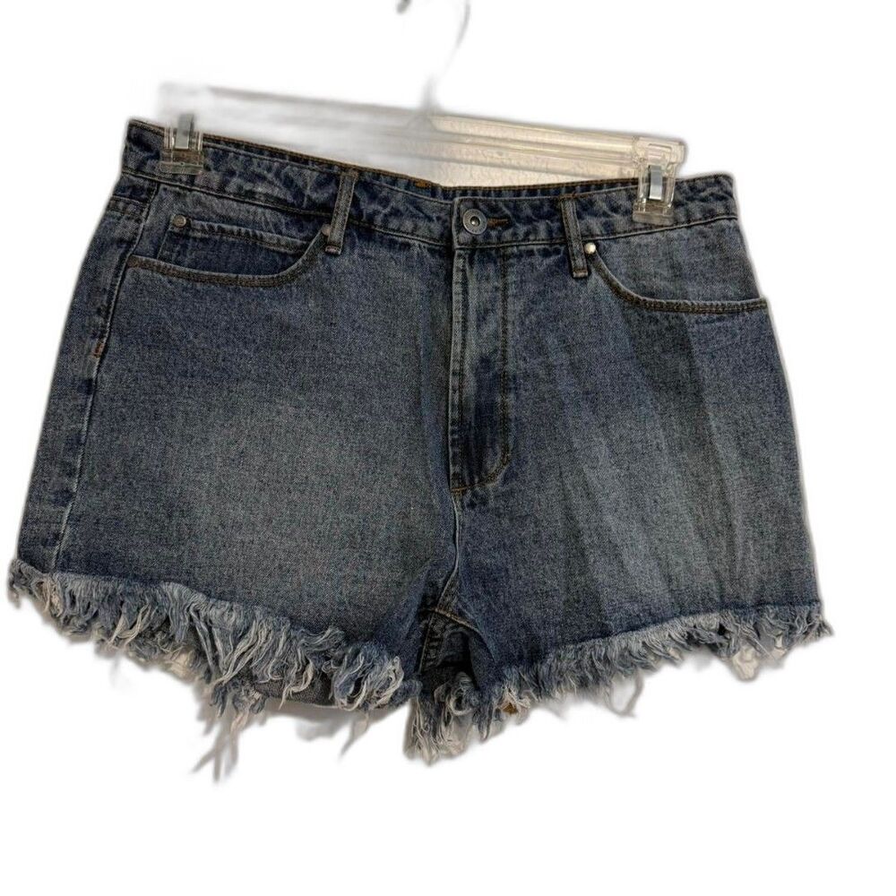 Articles of society Women's Blue shorts sz 30